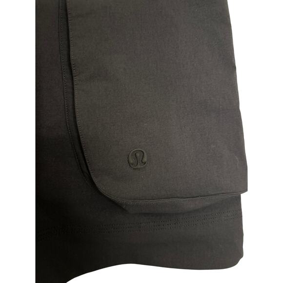 Lululemon Shorts Womens 10 Relaxed Fit Super High Rise SHR Cargo Short 4" Black - Picture 3 of 5